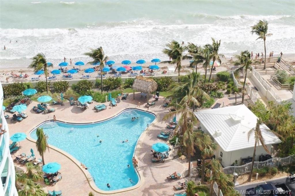 2Bd Condo Christmas Retreat Pool Beachside Hollywood Luaran gambar
